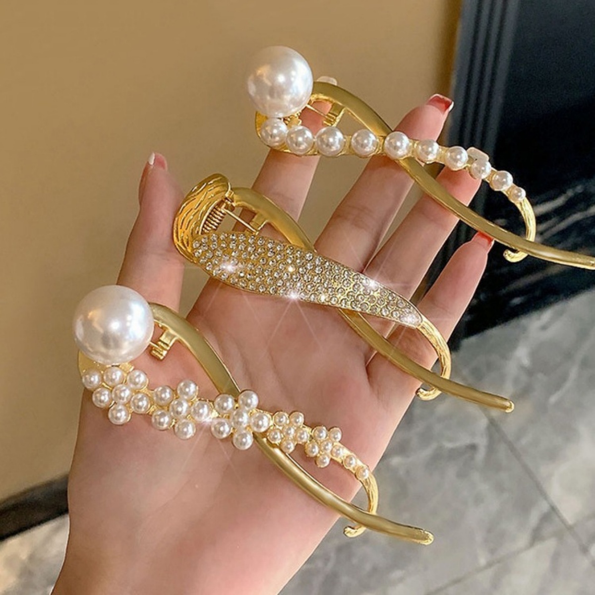 Elegant Glitter Pearl Hair Cli - Korean Girls Lifestyle ulasan dan harga